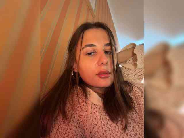 aeliaT webcam