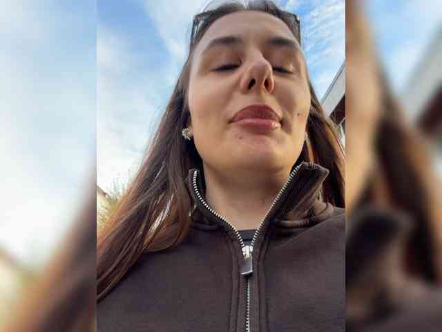aeliaT