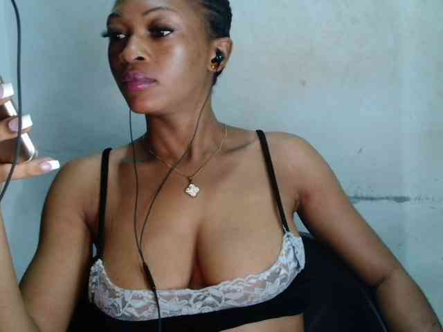 Cherryxpussy webcam