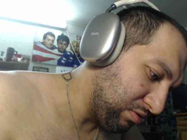 SEXYGUY77793