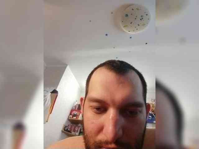 SEXYGUY77793