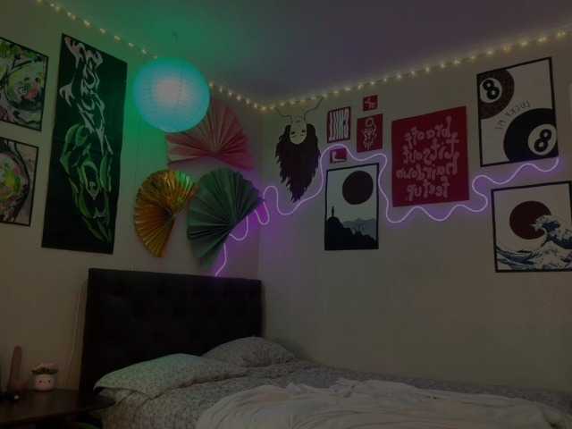 Emilia-aura Live Cam Chat on BongaCams