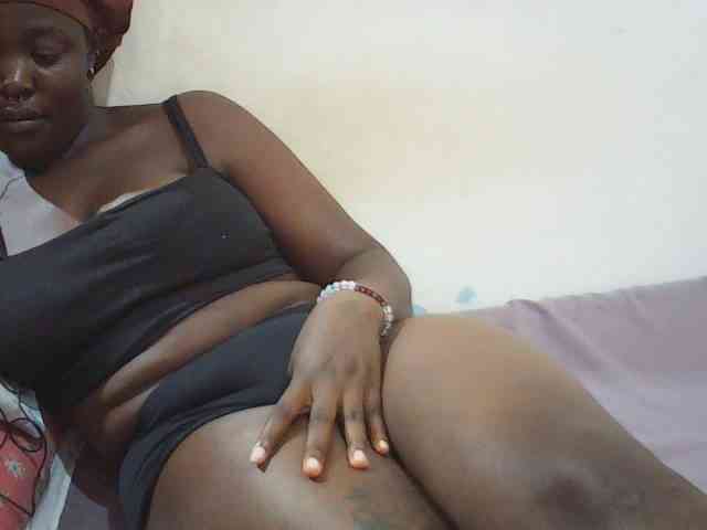 Prettybarbra webcam