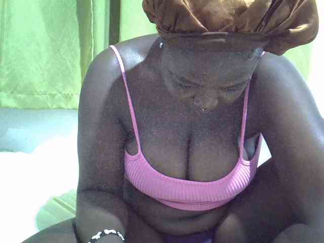 Prettybarbra webcam