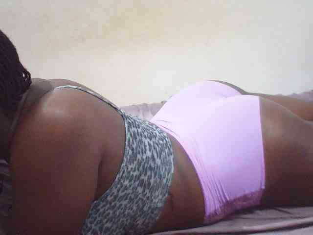 Prettybarbra webcam