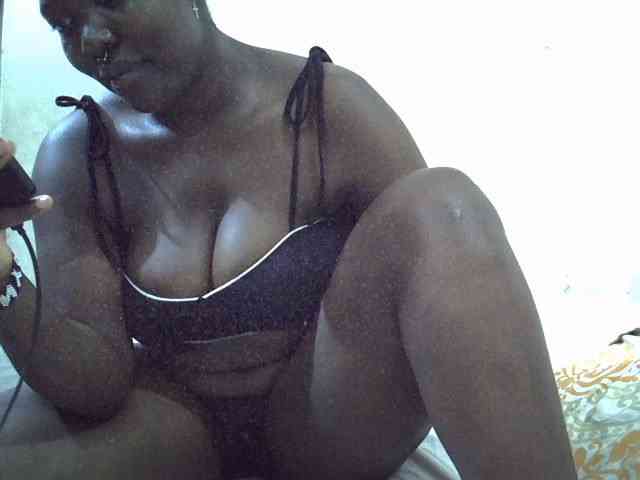 Prettybarbra webcam