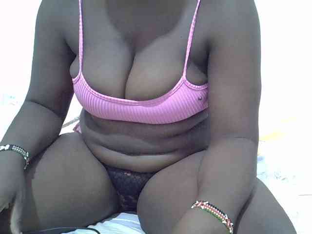 Prettybarbra webcam
