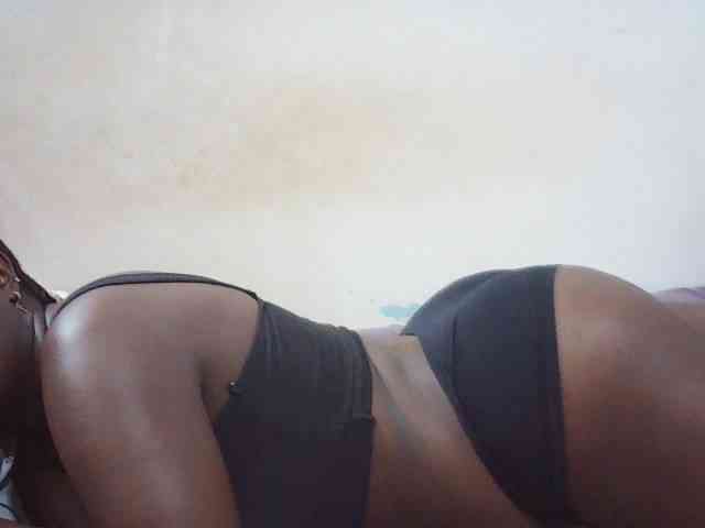 Prettybarbra webcam