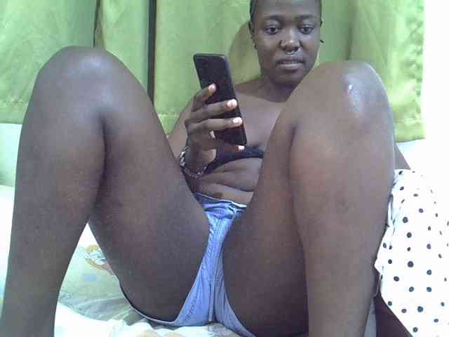 Prettybarbra webcam