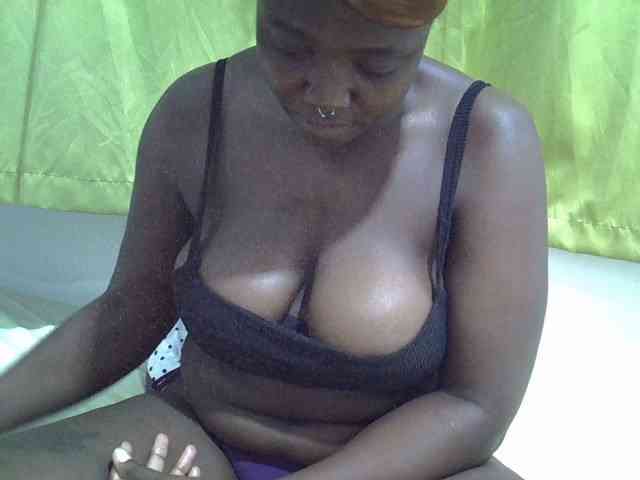 Prettybarbra webcam