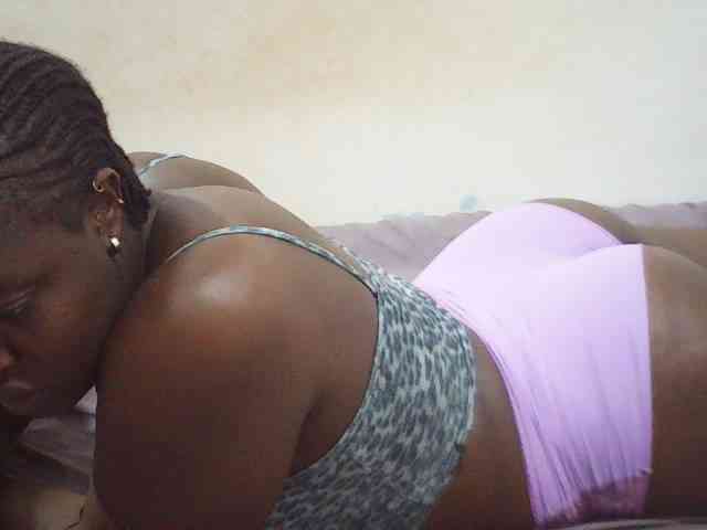Prettybarbra webcam