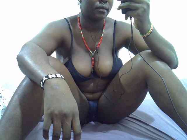Prettybarbra webcam