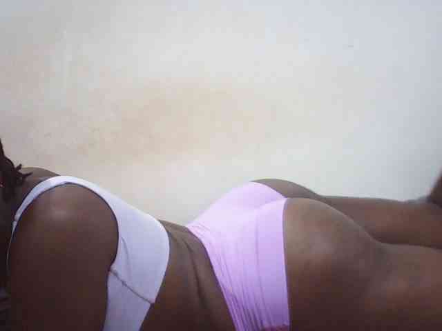 Prettybarbra webcam