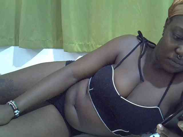 Prettybarbra webcam