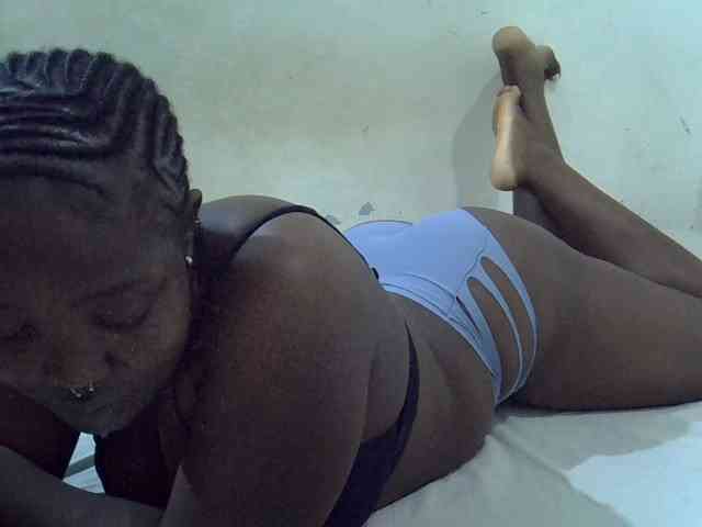 Prettybarbra webcam