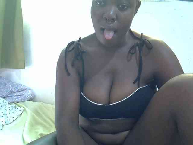 Prettybarbra webcam