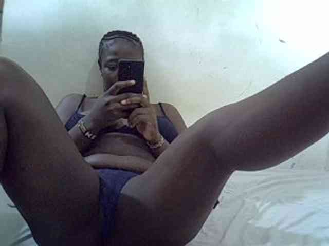 Prettybarbra webcam