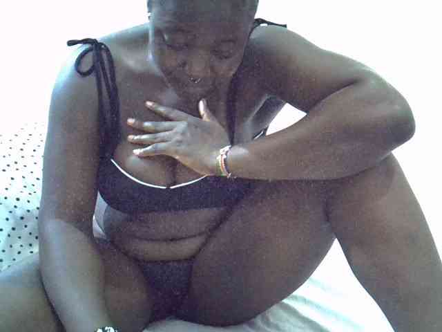 Prettybarbra webcam