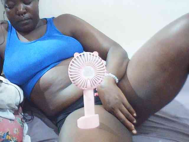 Prettybarbra webcam