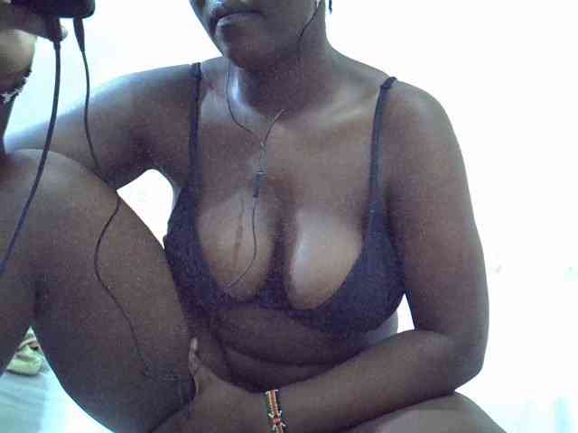 Prettybarbra webcam