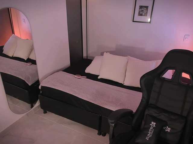 meganlake live cam on BongaCams