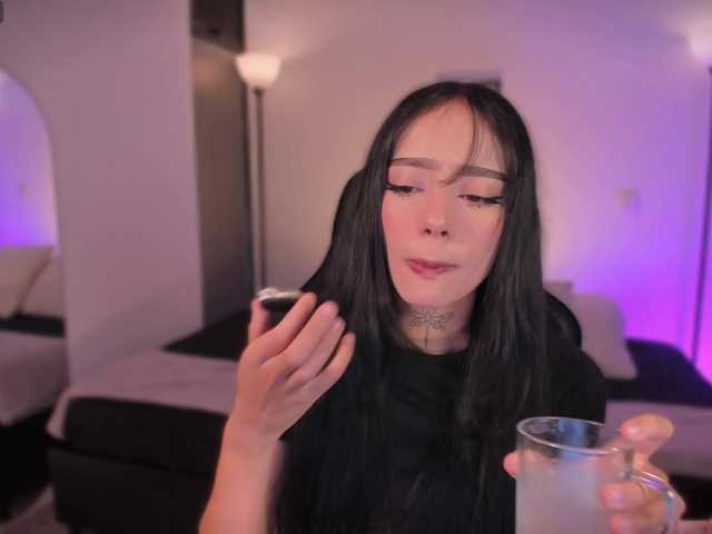 meganlake live cam on BongaCams