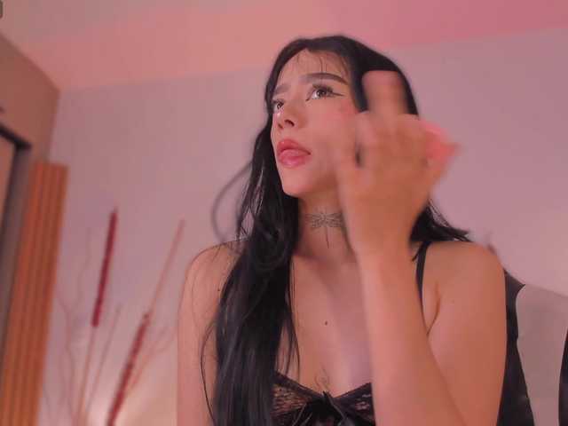 meganlake live cam on BongaCams
