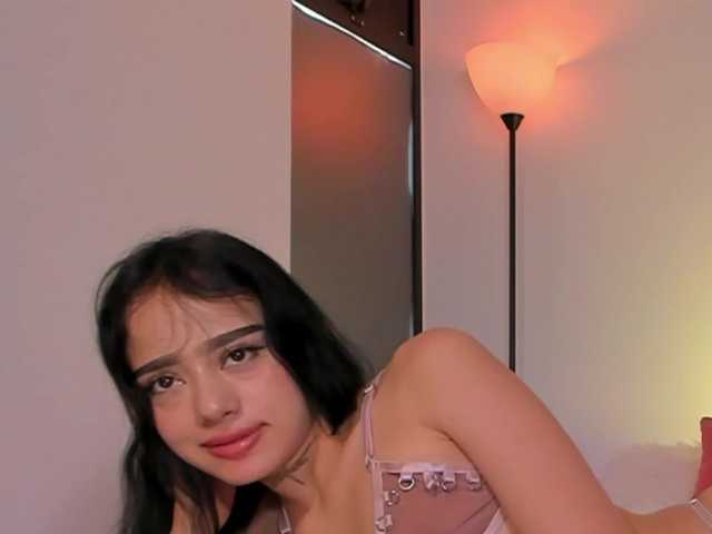 meganlake live cam on BongaCams