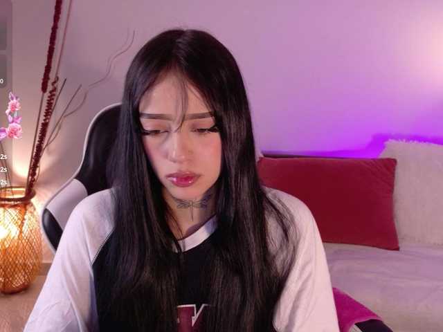 meganlake live cam on BongaCams