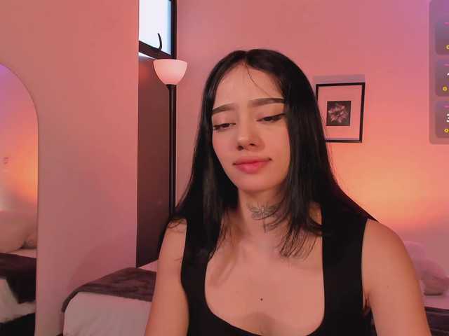 meganlake live cam on BongaCams