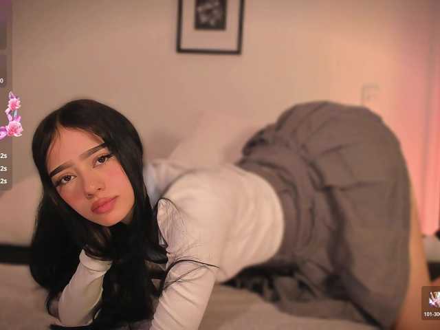 meganlake live cam on BongaCams