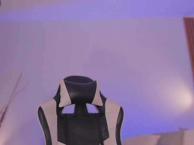 meganlake live cam on BongaCams