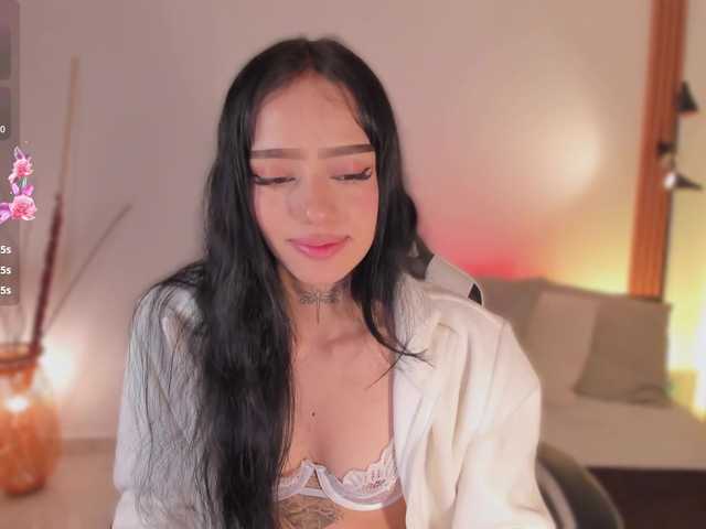 meganlake live cam on BongaCams