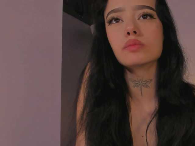meganlake live cam on BongaCams