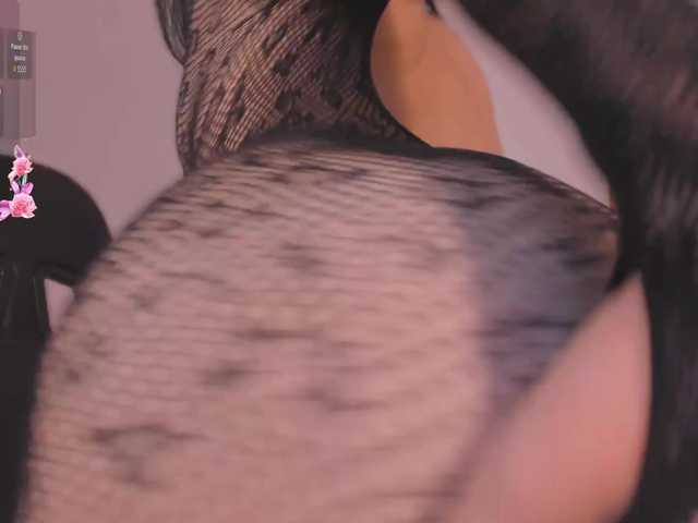 meganlake live cam on BongaCams