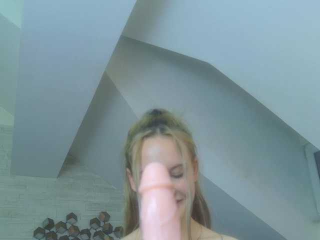IceBlueBabe live cam on BongaCams