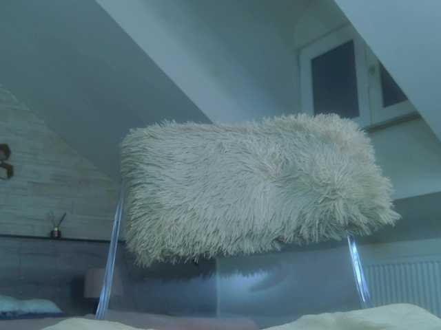 IceBlueBabe live cam on BongaCams