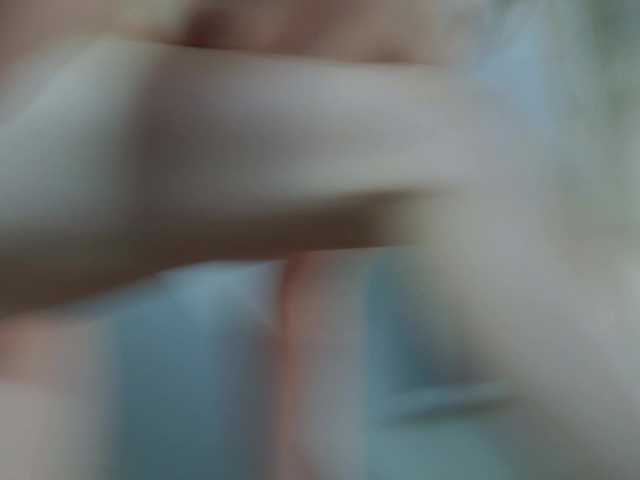 IceBlueBabe live cam on BongaCams