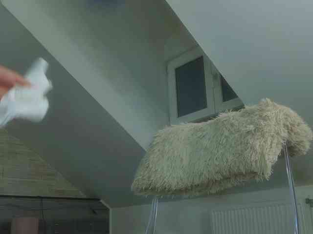 IceBlueBabe webcam