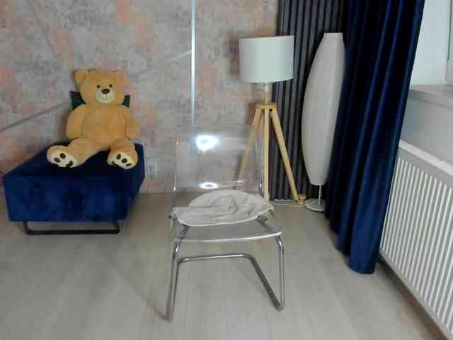 IceBlueBabe webcam