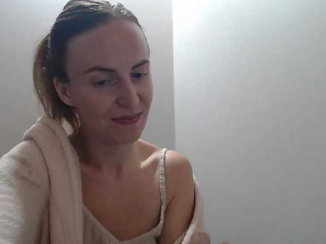 AnnaDear live cam on BongaCams