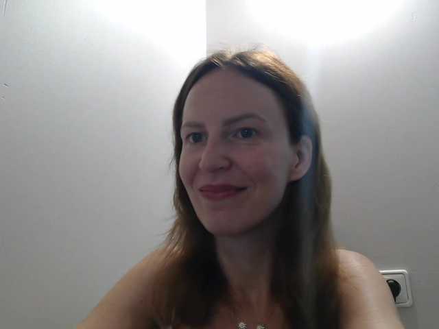 AnnaDear live cam on BongaCams