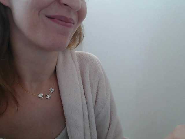 AnnaDear live cam preview