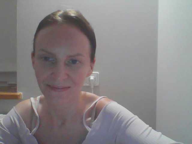 AnnaDear live cam on BongaCams