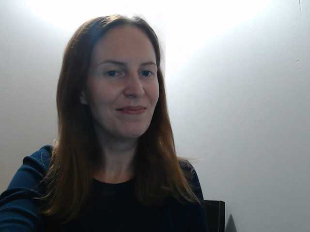 AnnaDear, en vivo ahora en BongaCams