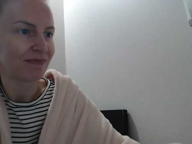 AnnaDear live cam on BongaCams