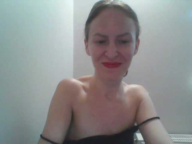 AnnaDear live cam on BongaCams