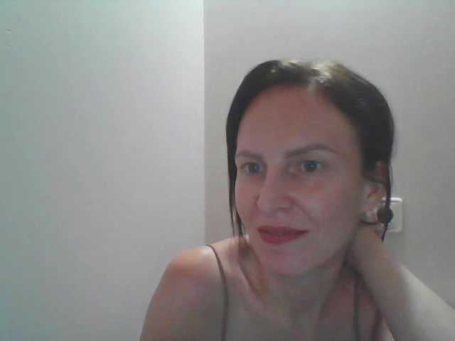 AnnaDear live cam on BongaCams