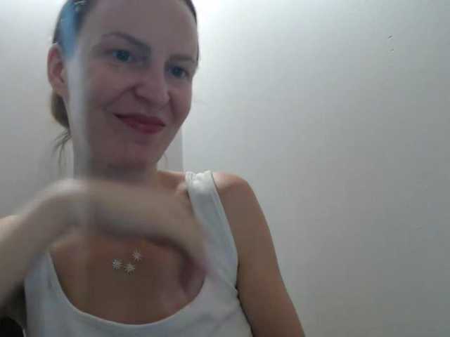AnnaDear live cam on BongaCams