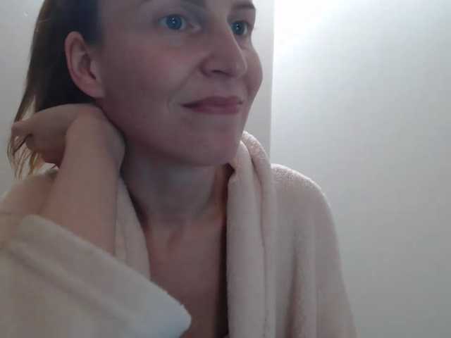AnnaDear live cam on BongaCams